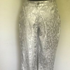 Chico’s Platinum Denim crop pants Size 1